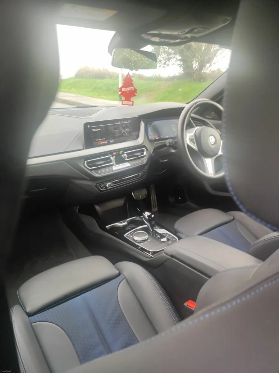 BMW 2-Series 2024 - Image 1