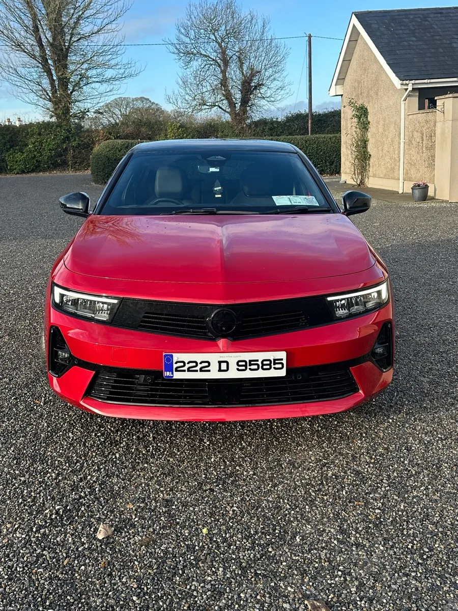 Opel Astra SRI Spec 1.2 100PS - Image 2