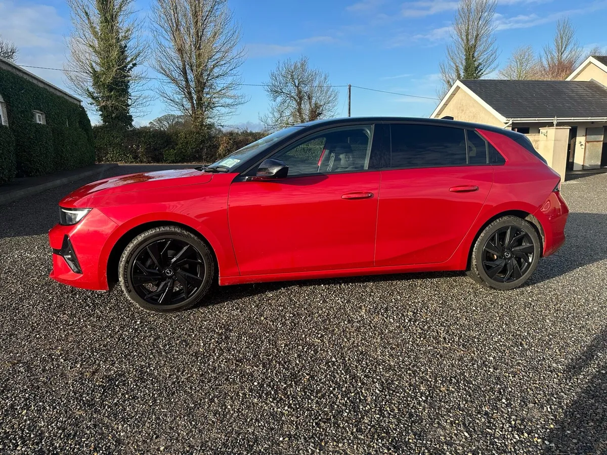 Opel Astra SRI Spec 1.2 100PS - Image 4