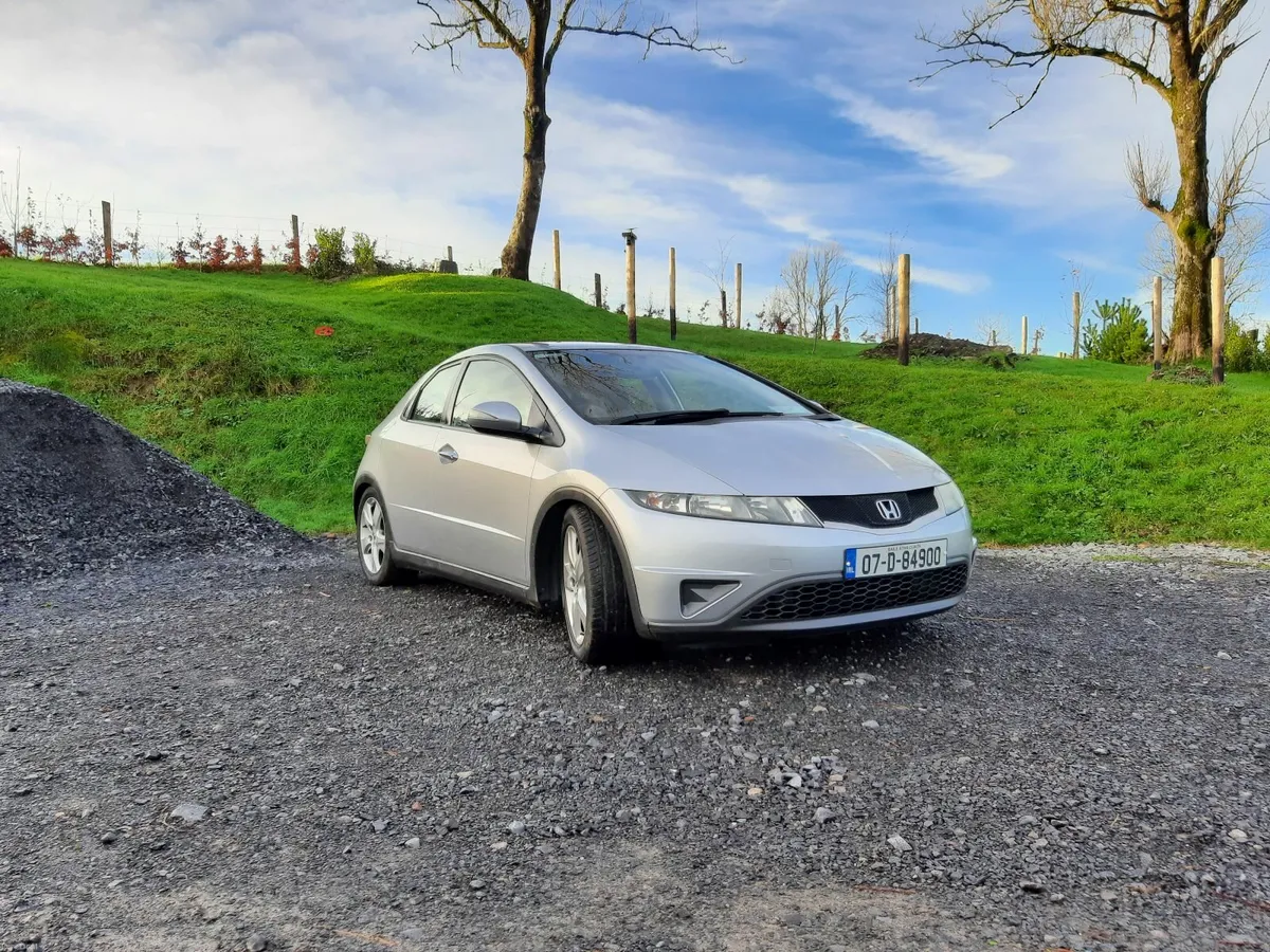 Honda Civic 2007 - Image 1