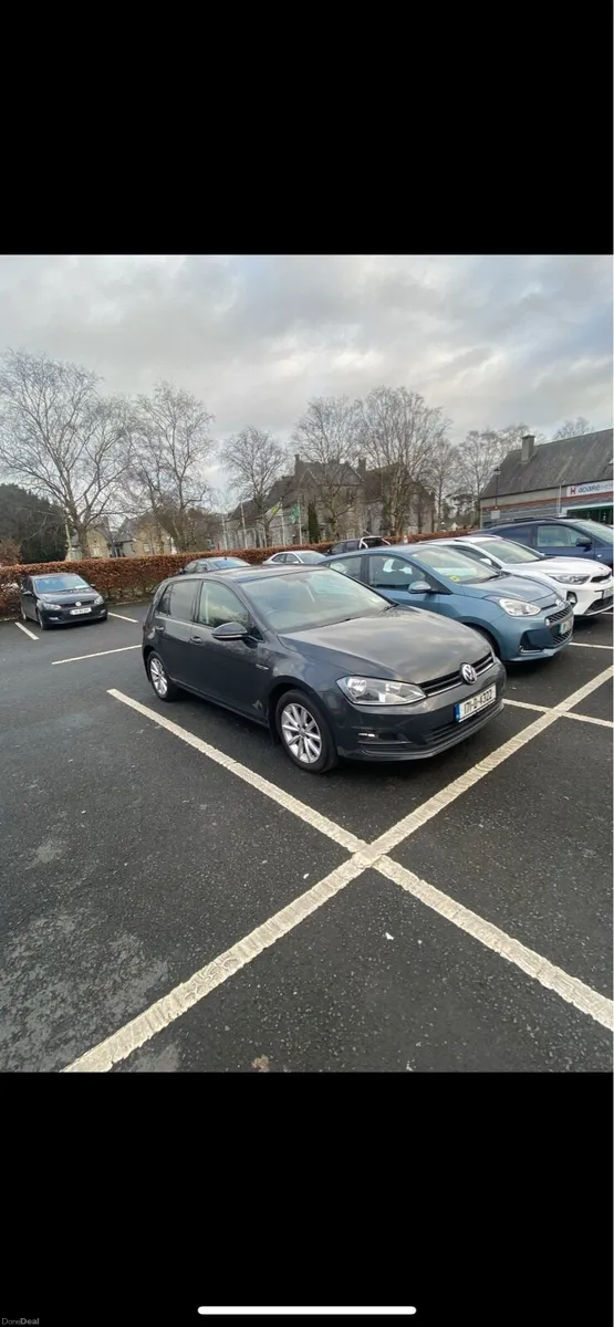 Volkswagen Golf 2017 - Image 2