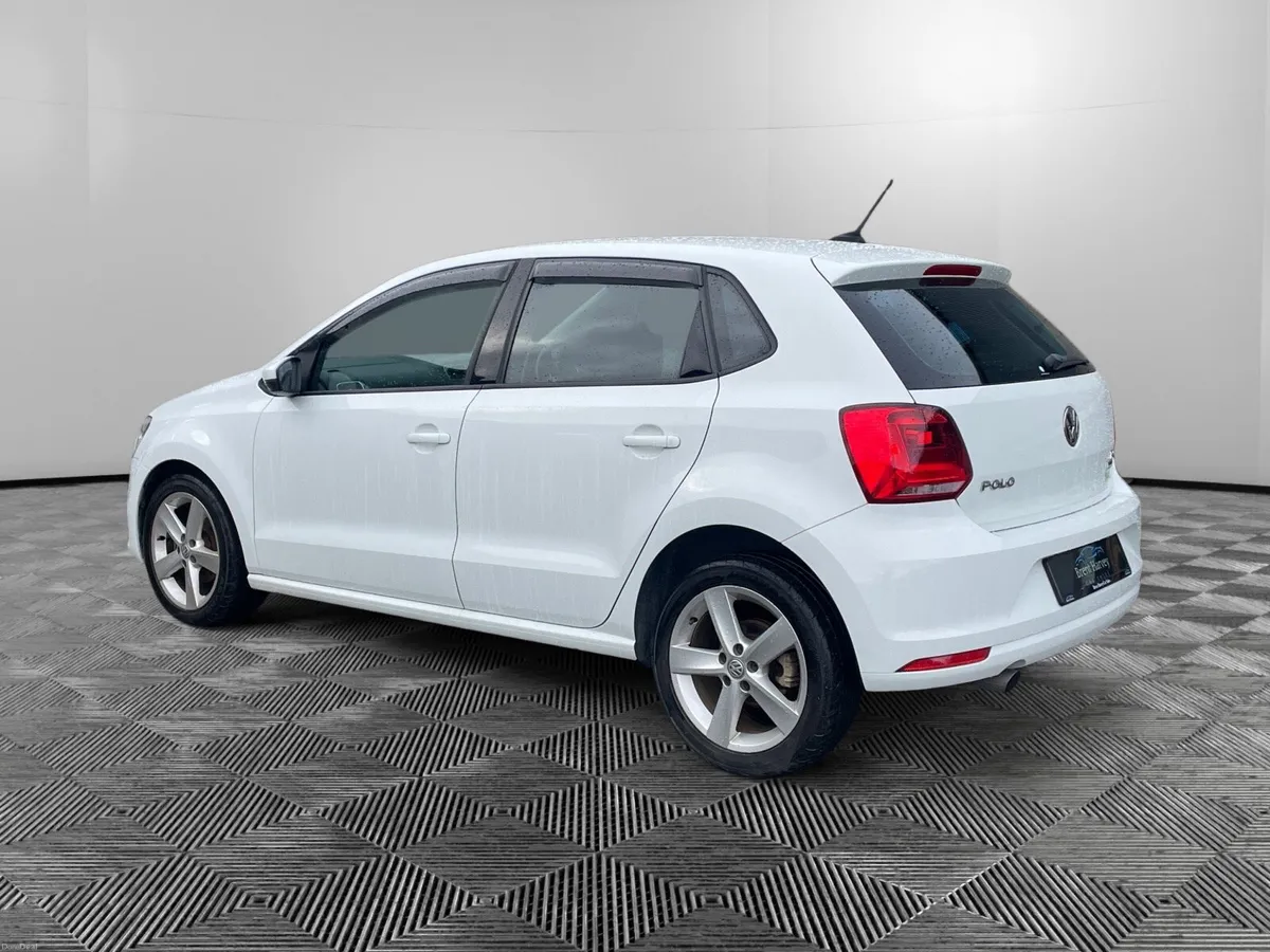 VW Polo 1.2 DSG Comfortline- Half Leather - Image 3