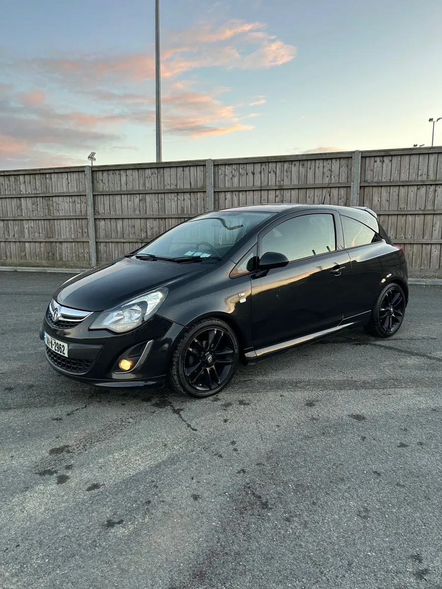 Vauxhall Corsa Limited Edition - Image 3