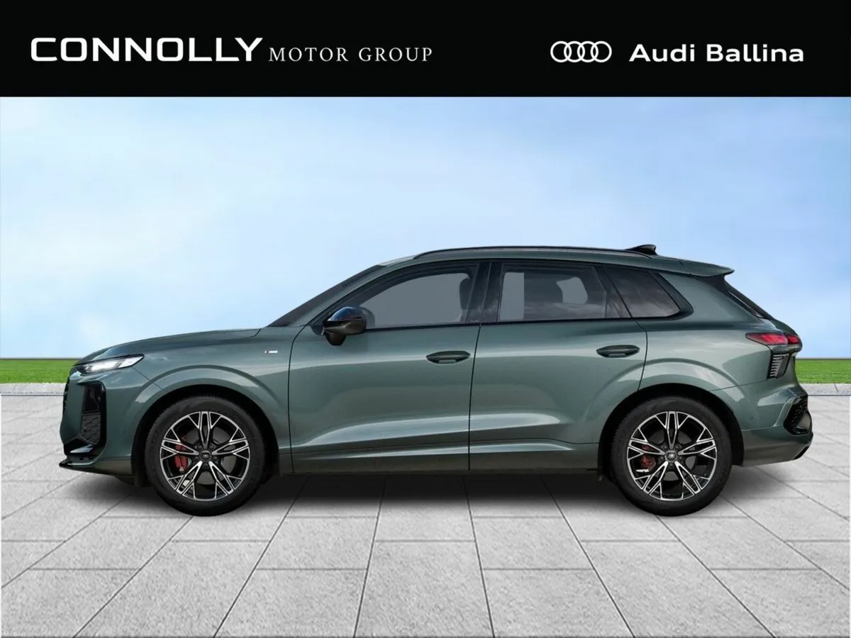 Audi Q3 S-LINE TDI**Includes 3 services** - Image 3