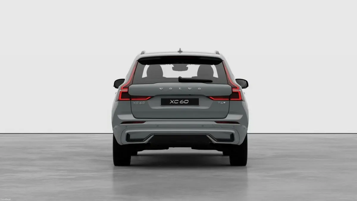 Volvo XC60 T6 PLUS DARK *ORDER NOW* € P/W ON PCP - Image 3