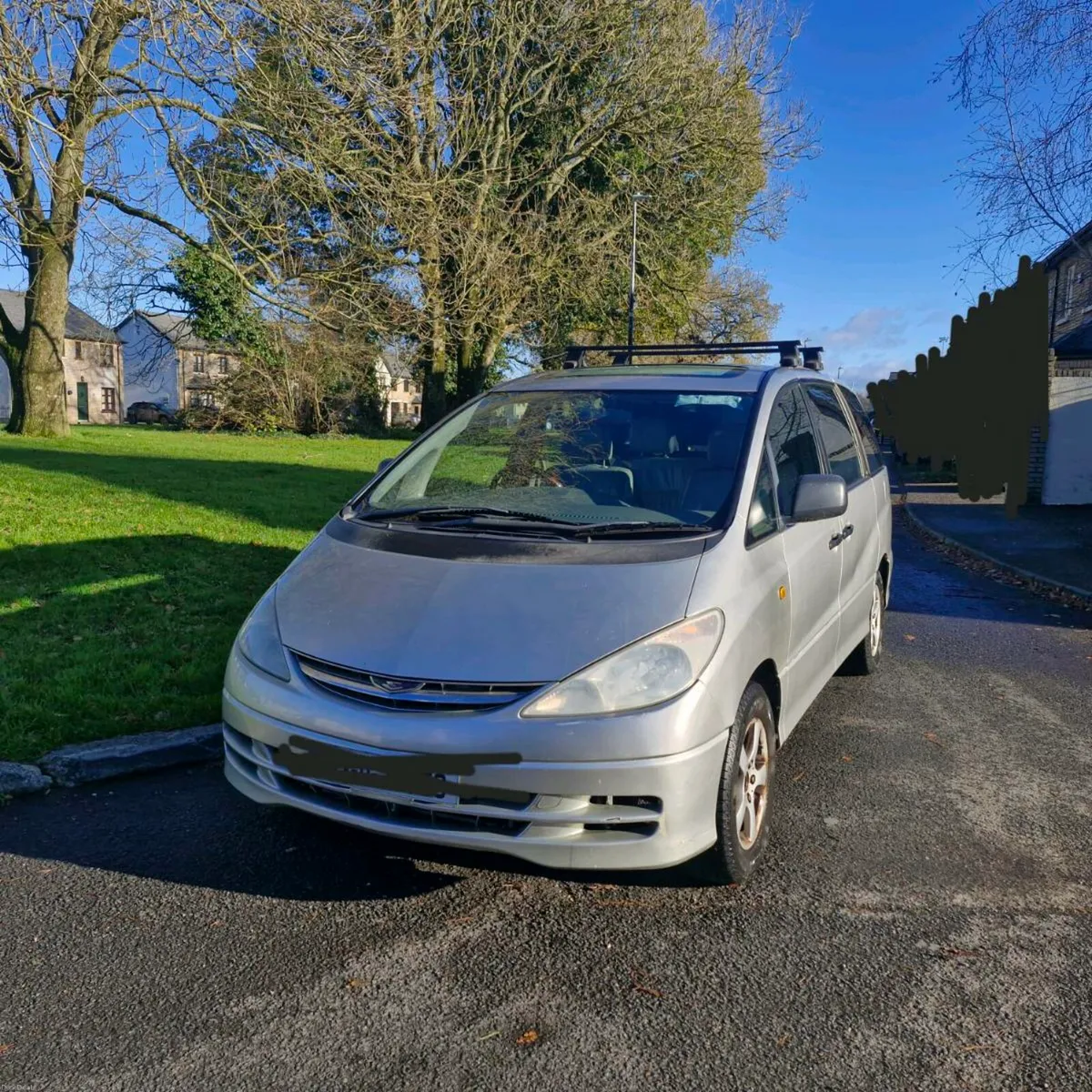 Toyota Estima - Image 2