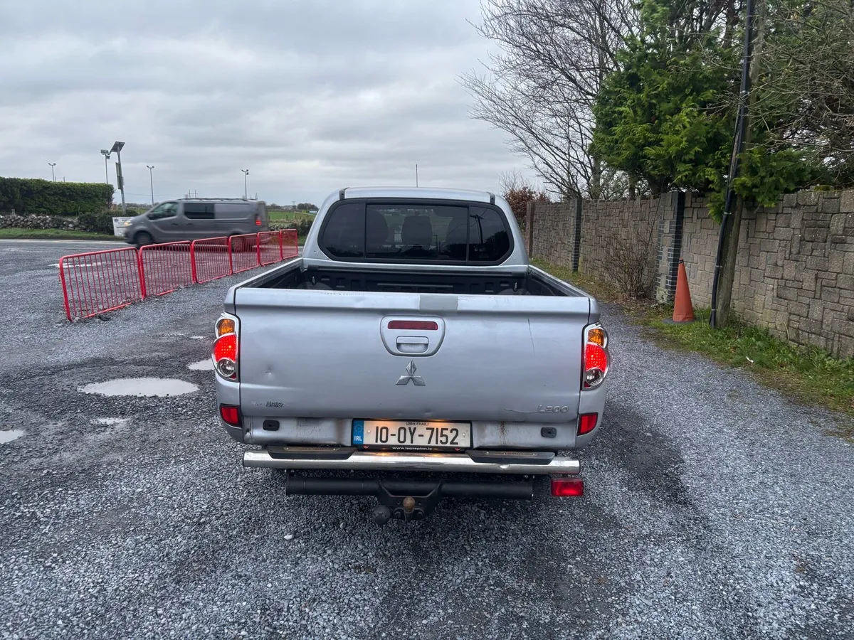 Mitsubishi L200 - Image 2