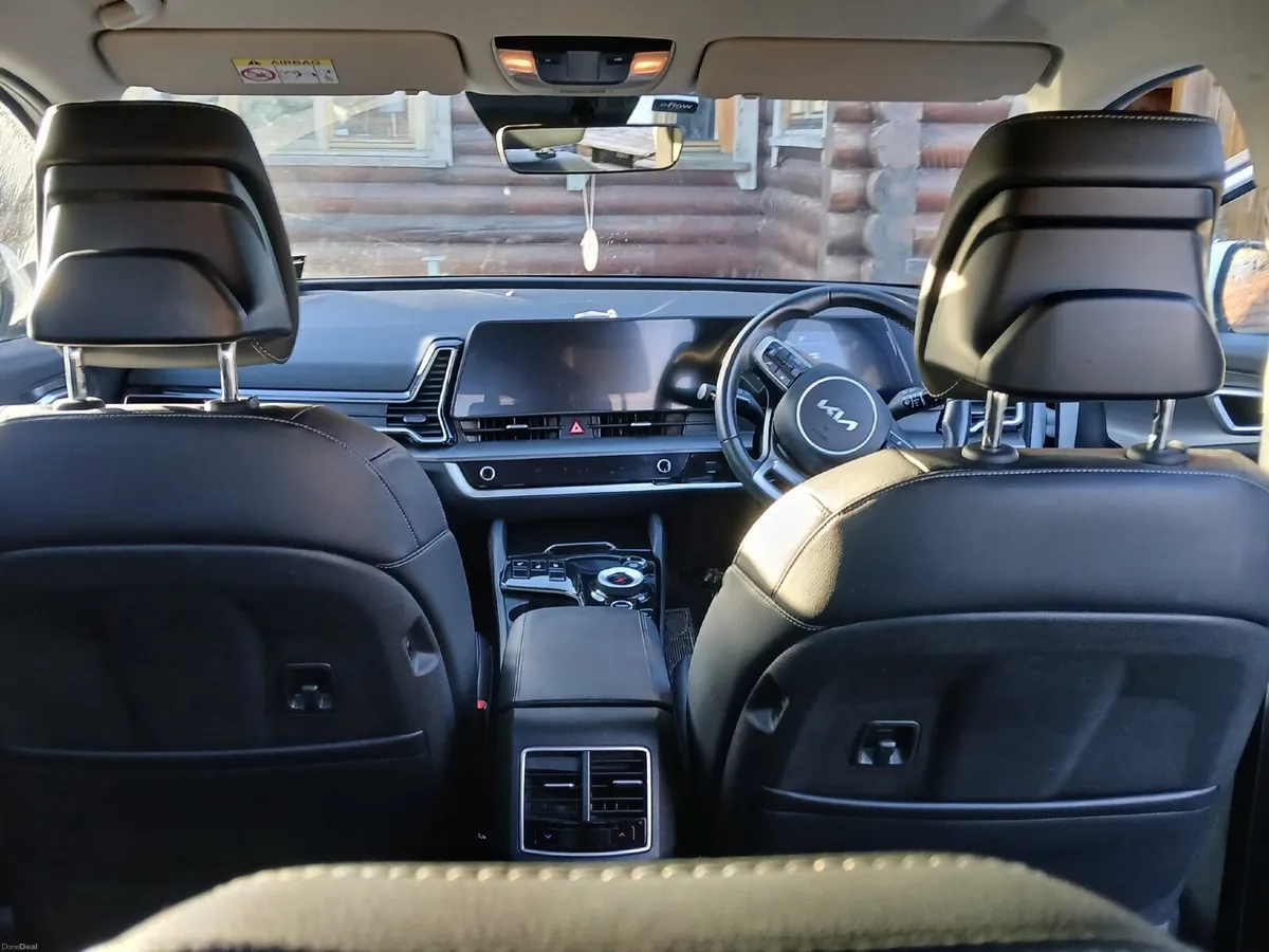 Kia Sportage 2023 - Image 3