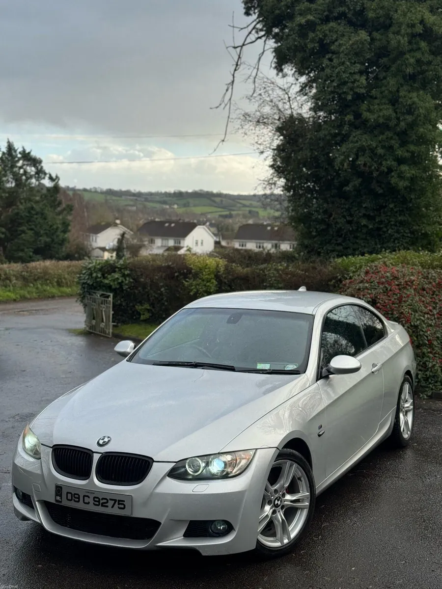 BMW e92 2009 Msport - Image 3