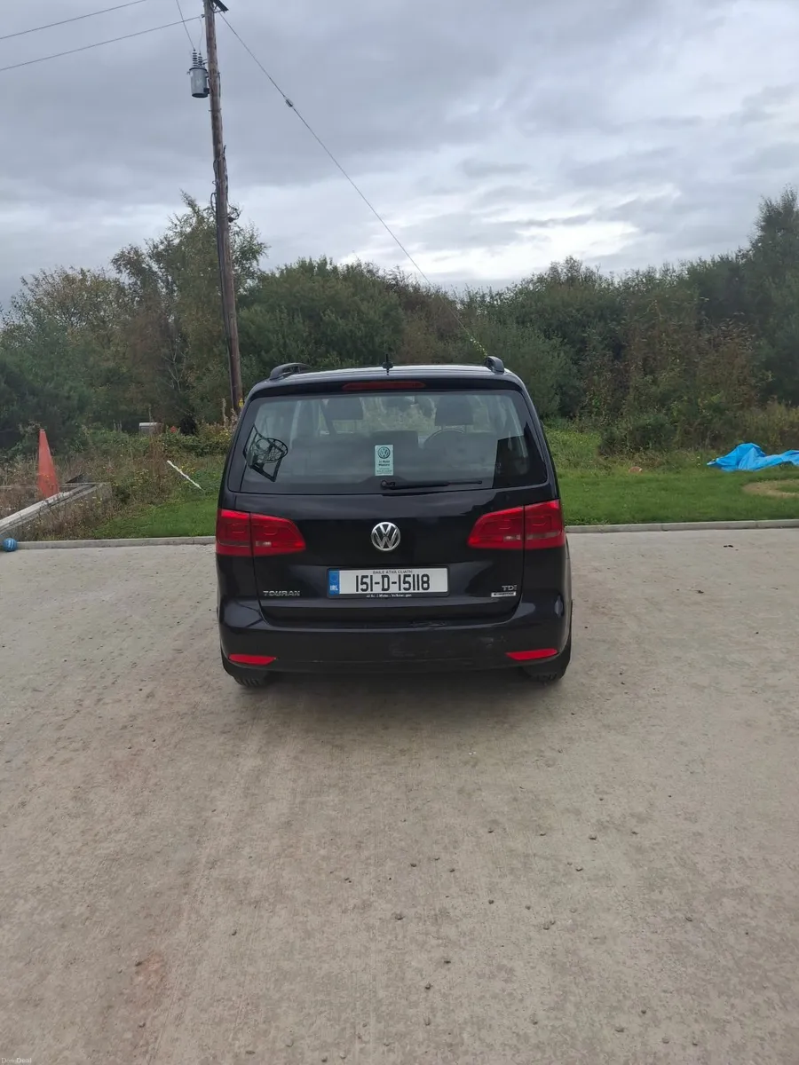 Volkswagen Touran 2015 - Image 4