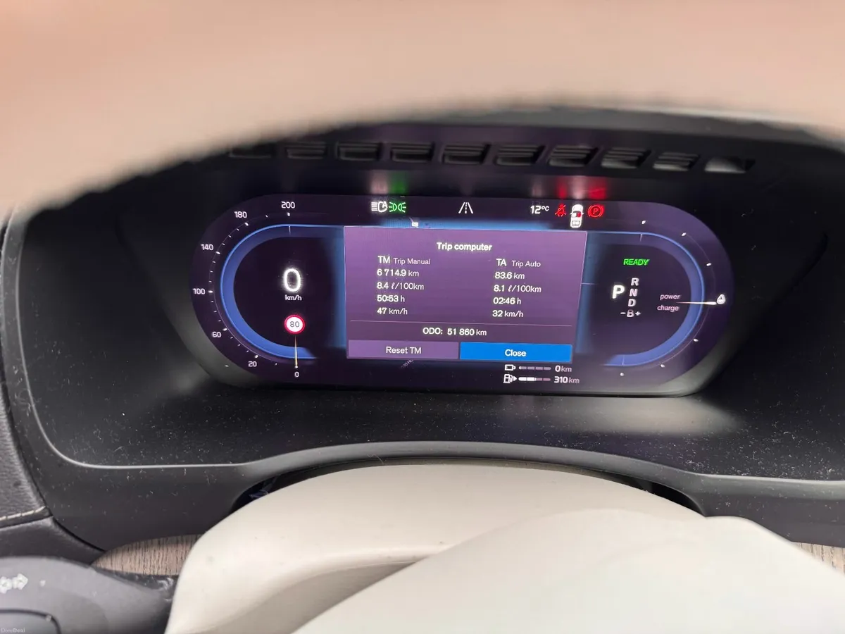 Volvo XC90 2023 - Image 2