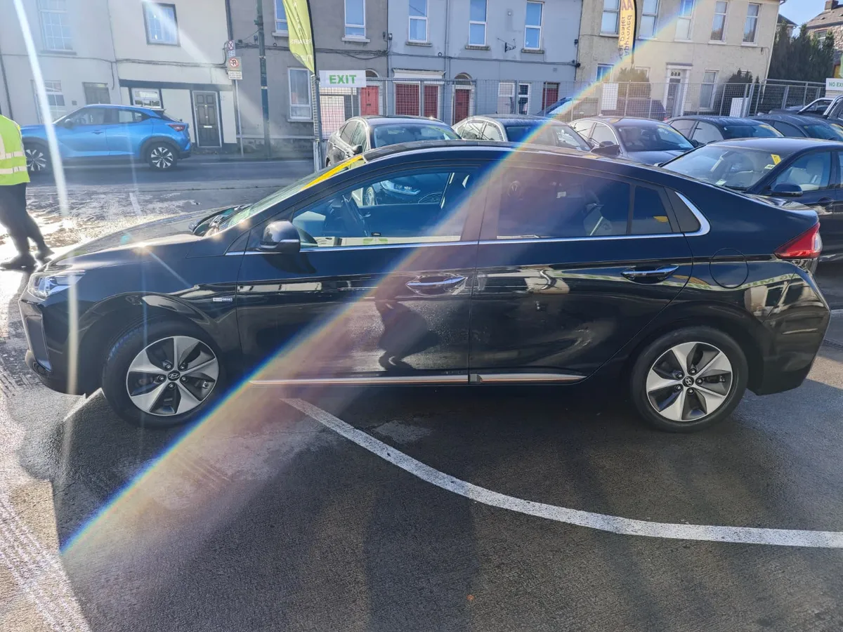 Hyundai IONIQ 2019 Warranty 1 year AA approved - Image 4