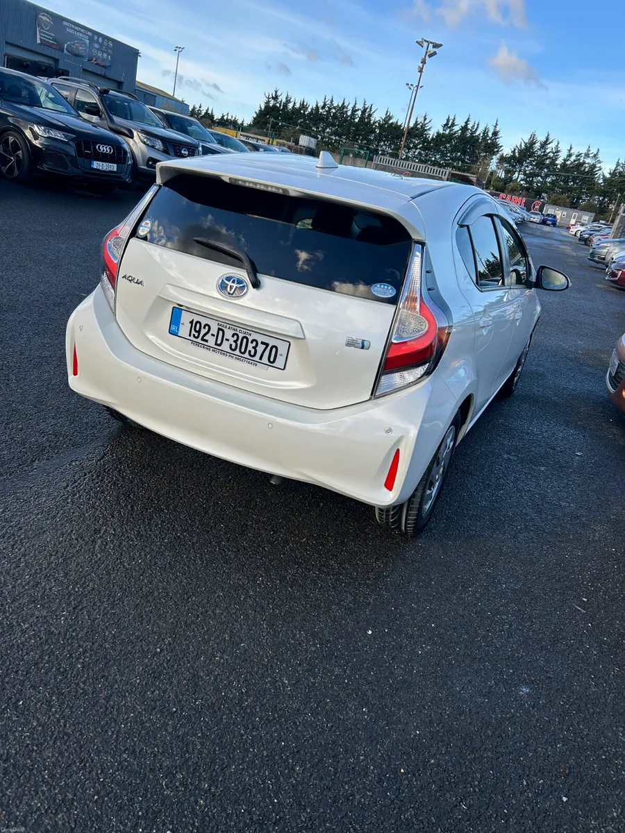 Toyota Aqua - Image 4