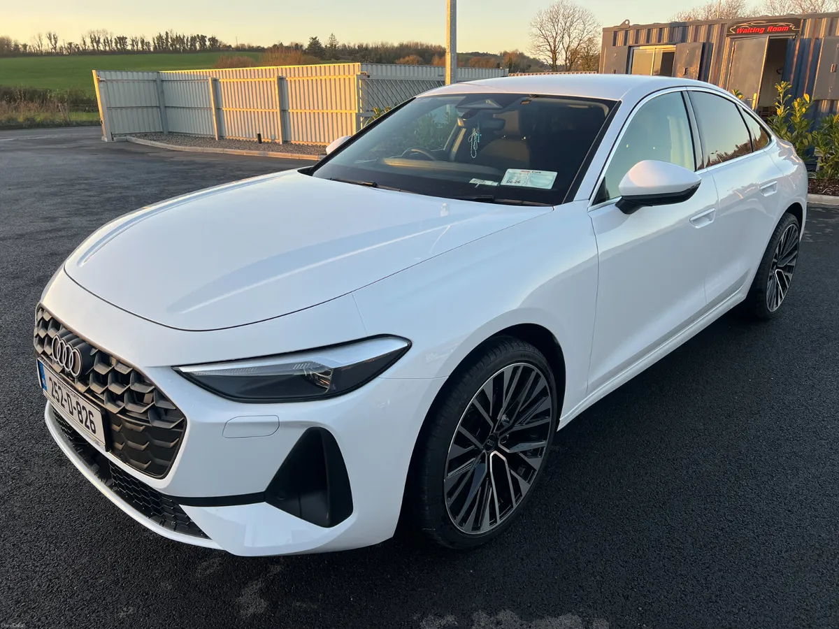 IRISH REG - 2025 (252) Audi  A5 SE 40 2.0 TDI - Image 4