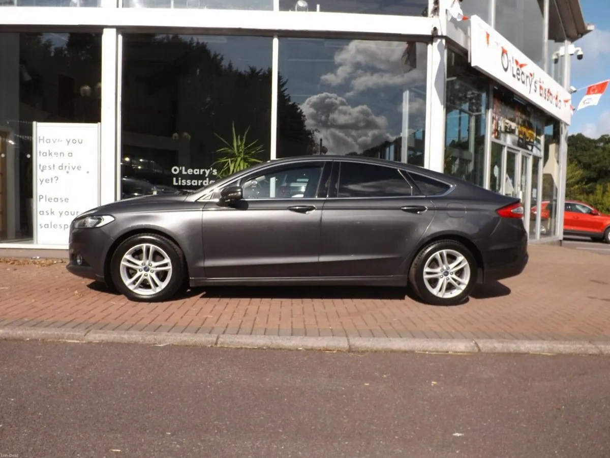 Ford Mondeo 1.5TDCi 120PS Titanium, Grey met. - Image 3