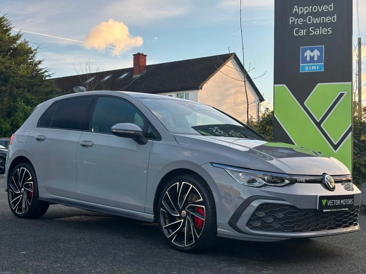 Volkswagen Golf GTE 245 DSG AUTO BLUEMOTION PHEV - Image 1