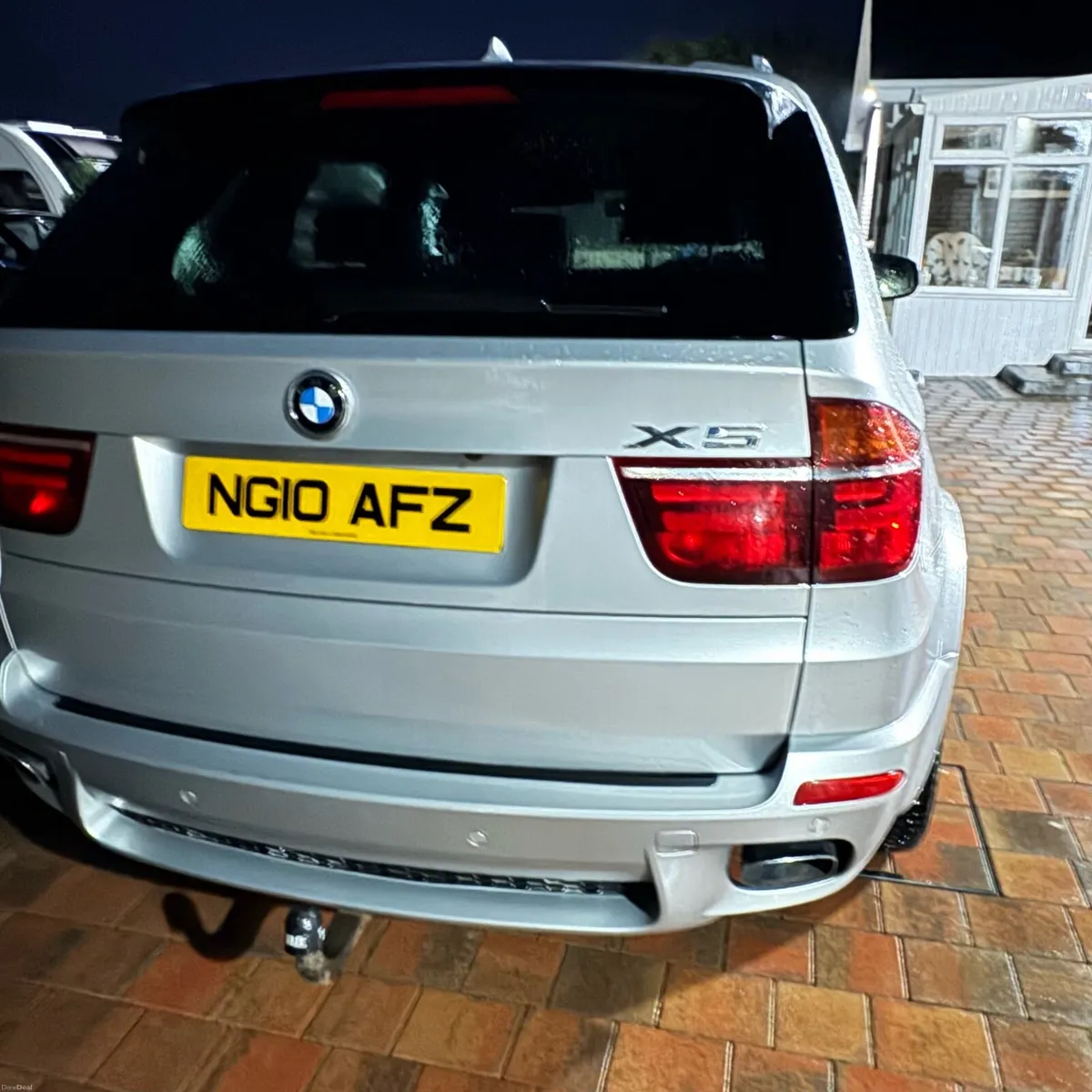 Immaculate BMW X5 XDrive 40D M Sport - Lady Owner - Image 2