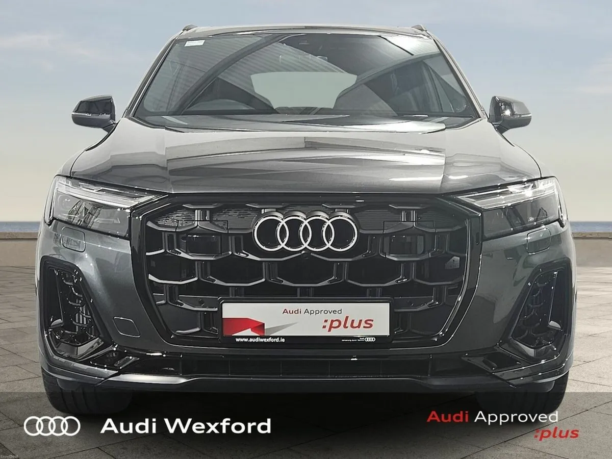 Audi Q7 Audi Q7 SUV Competition TFSI e quattro 360 - Image 3