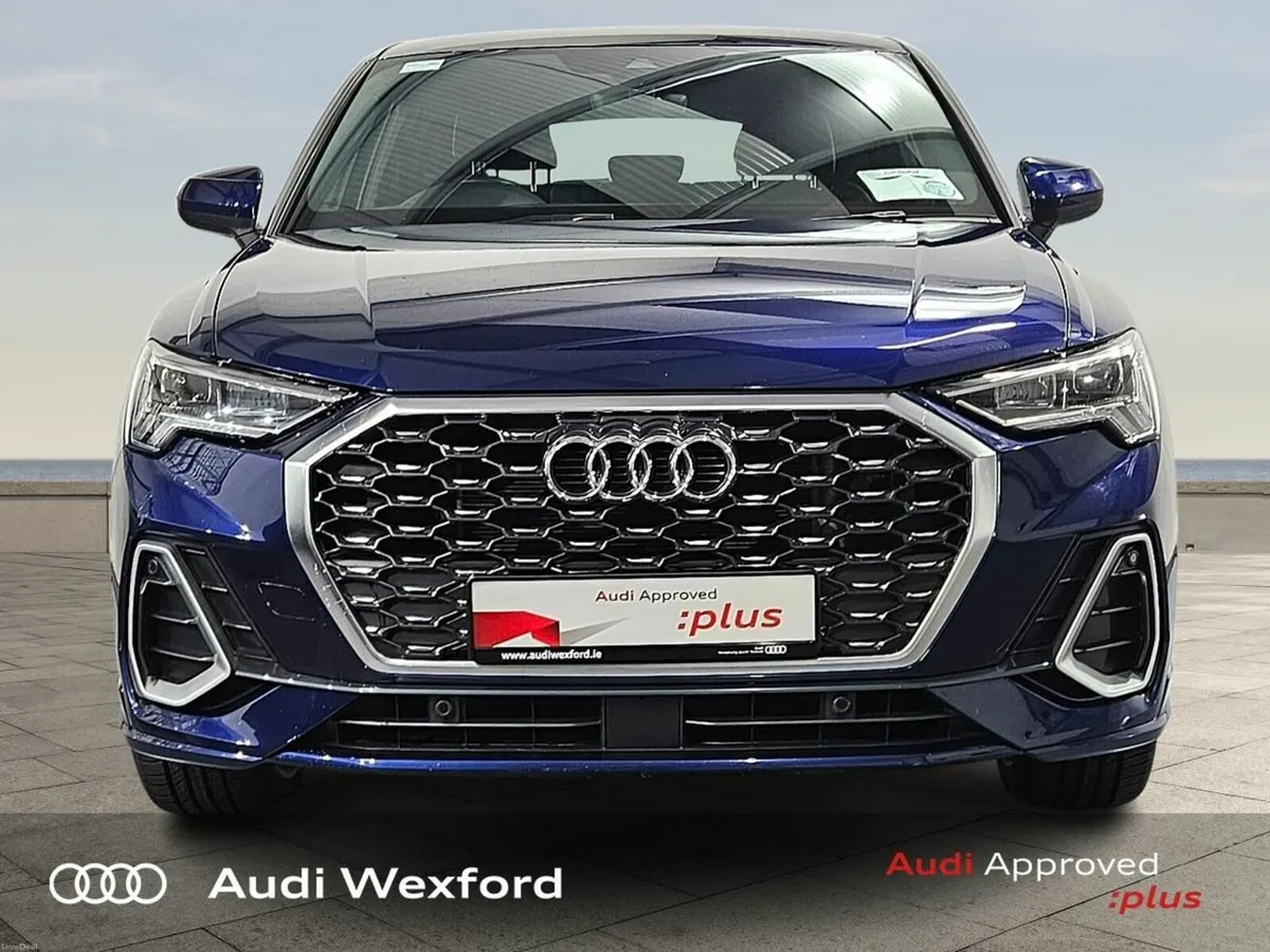 Audi Q3 45 TFSI E 245 HP S Tronic S line Sportback - Image 3