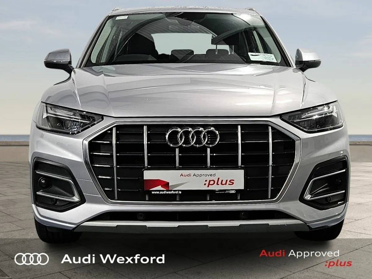 Audi Q5 35 TDI 163HP S tronic SE  €388p/m - Image 3