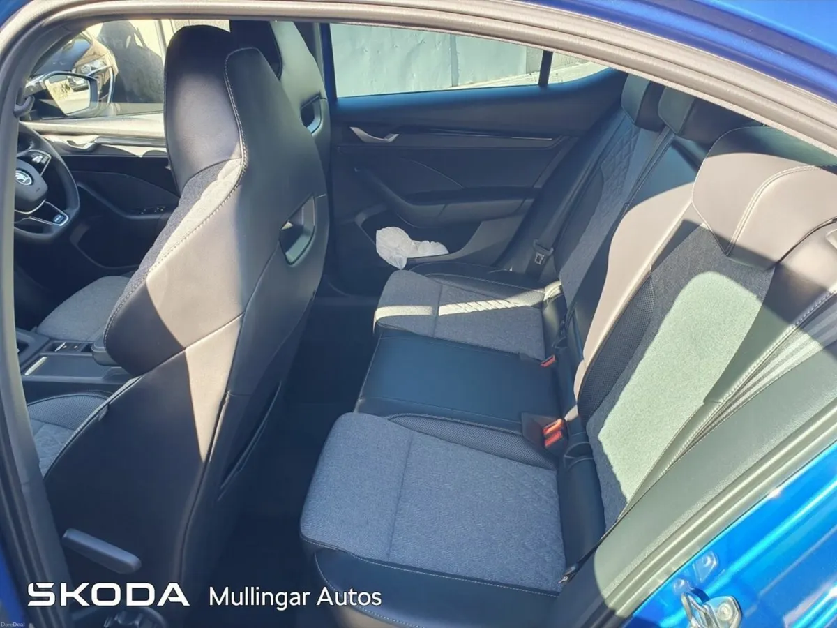 Skoda Octavia Sportline 2.0TDI 150HP DSG - Image 6
