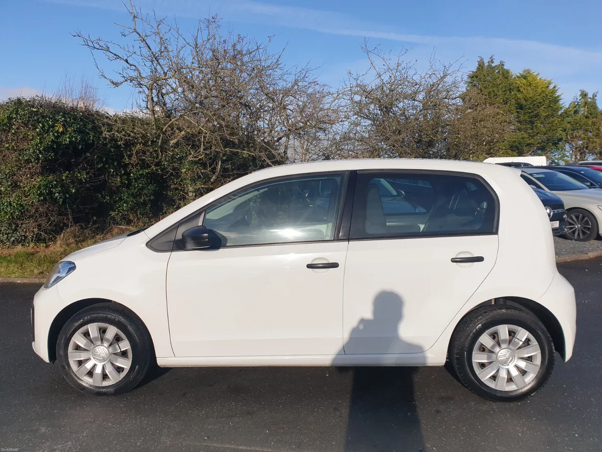 Volkswagen up! 2017 - Image 4