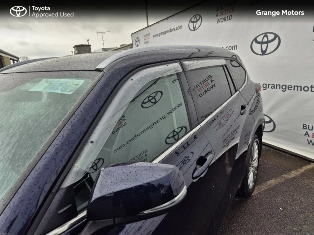 Toyota Highlander HYBRID SOL 5DR 7 SEATER**DEMO** - Image 4