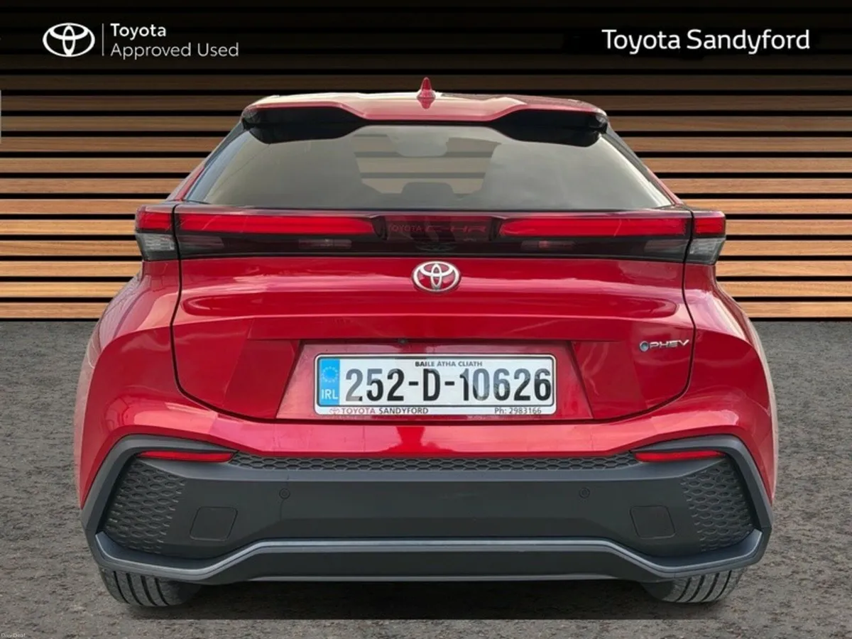 Toyota C-HR SPORT PHEV PLUS EXTRAS // AIR CON // B - Image 4