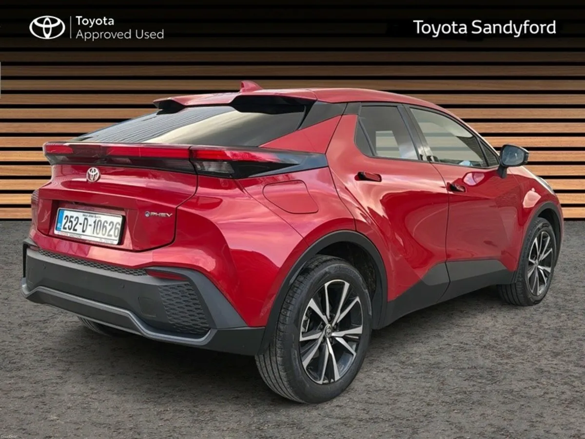 Toyota C-HR SPORT PHEV PLUS EXTRAS // AIR CON // B - Image 2