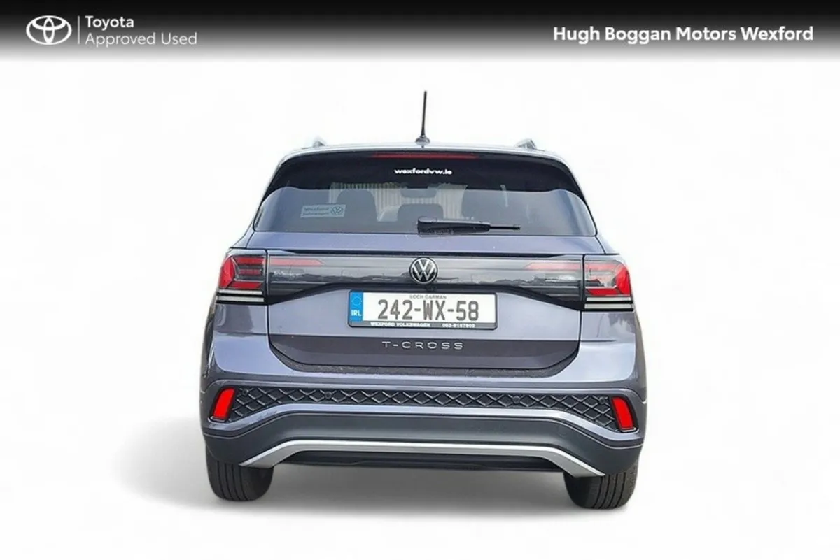 Volkswagen T-Cross R-LINE 1.0 TSI MANUAL 6 SPEED F - Image 4