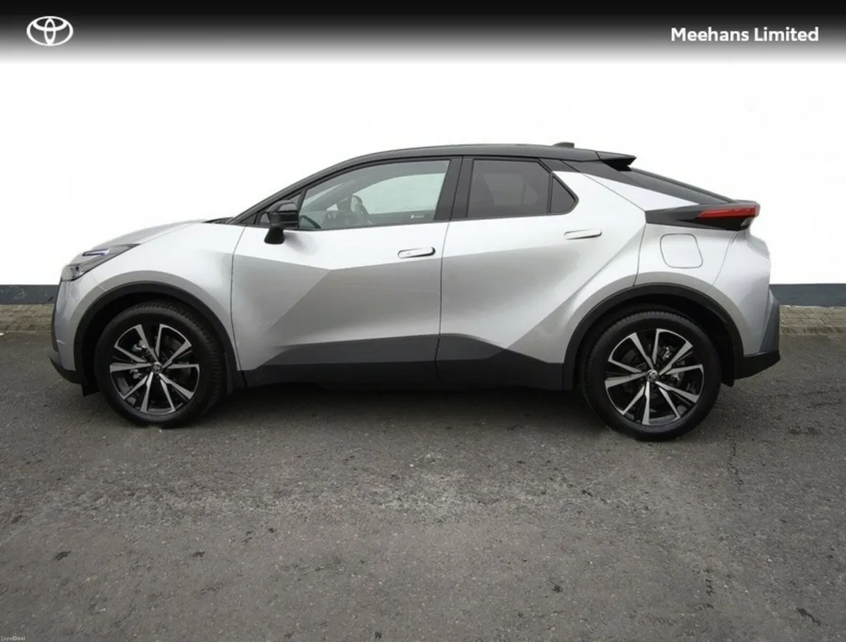 Toyota C-HR C-HR PHEV SPORT+ - Image 3