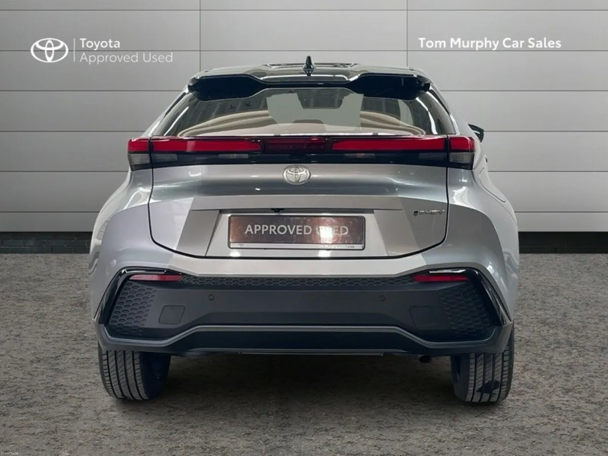 Toyota C-HR C-HR PHEV SOL - EX DEMO - Image 4
