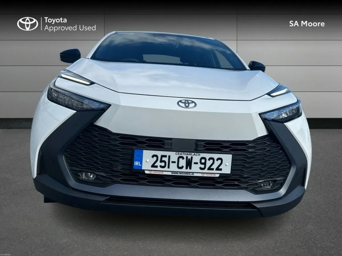 Toyota C-HR HYBRID SPORT - Image 5