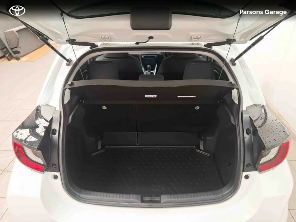 Toyota Yaris yaris hybrid luna - Image 4