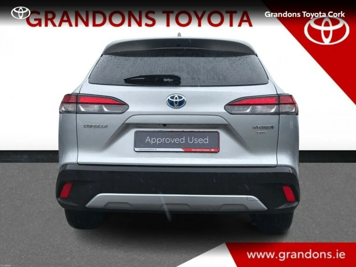 Toyota Corolla Cross LUNA SPORT 4DR - GRANDONS - Image 4