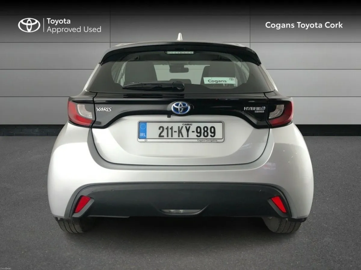 Toyota Yaris HYBRID LUNA 4DR AUTO - Image 4