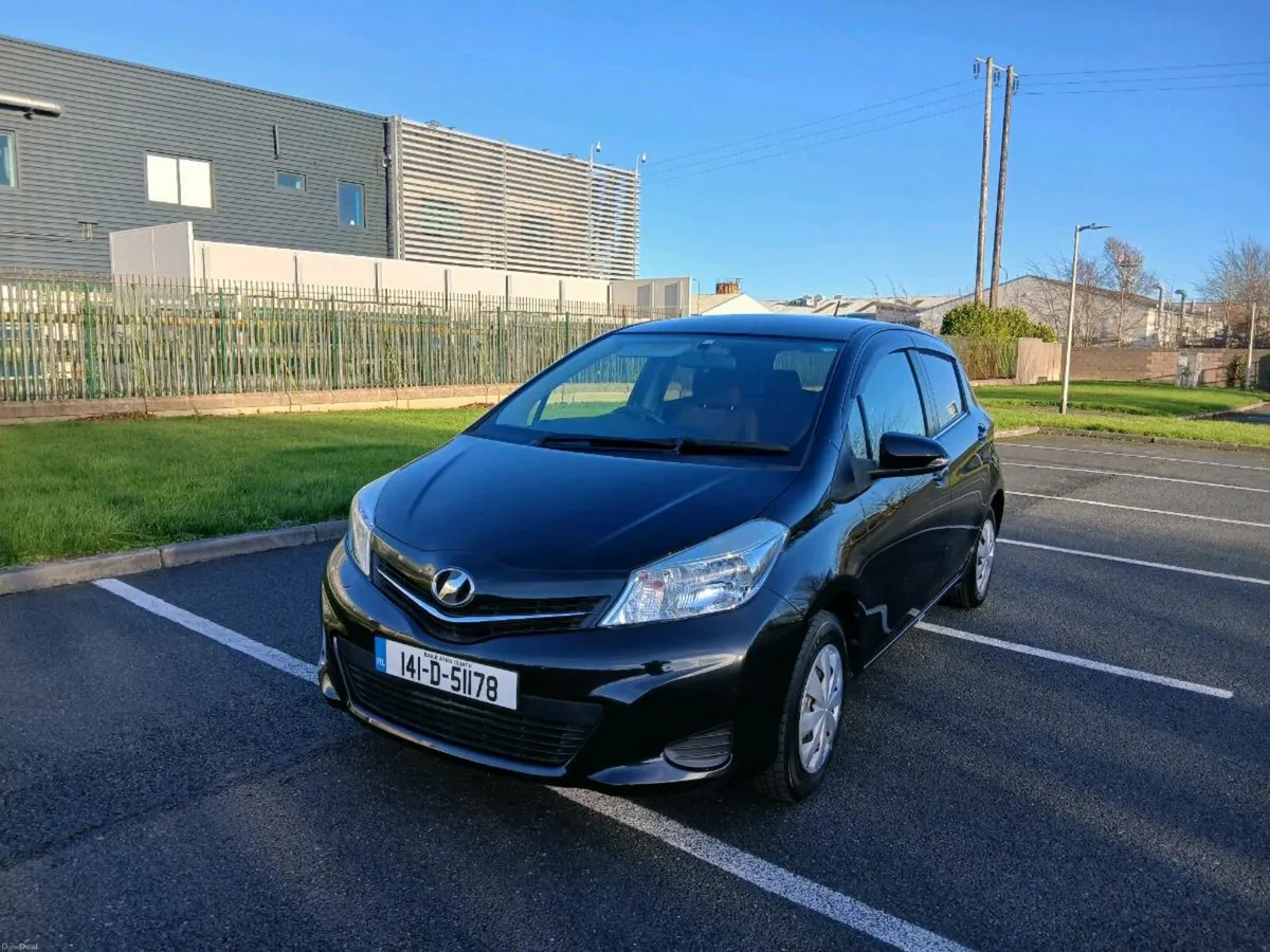 Toyota Yaris *** LOW MILES *** 2014 - Image 2
