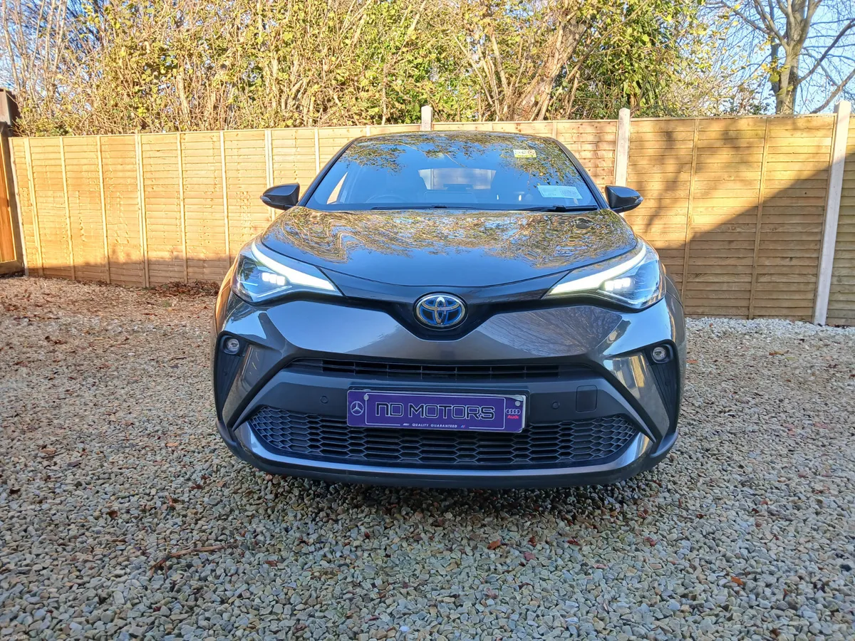 🆕️2022 Toyota C-HR 1.8 HYBRID SOL  0.7kw🆕️ - Image 2