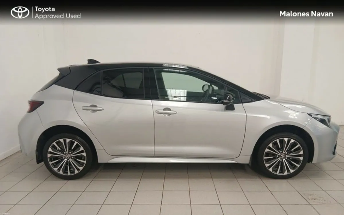 Toyota Corolla COROLLA HB LUNA SPORT - Image 3