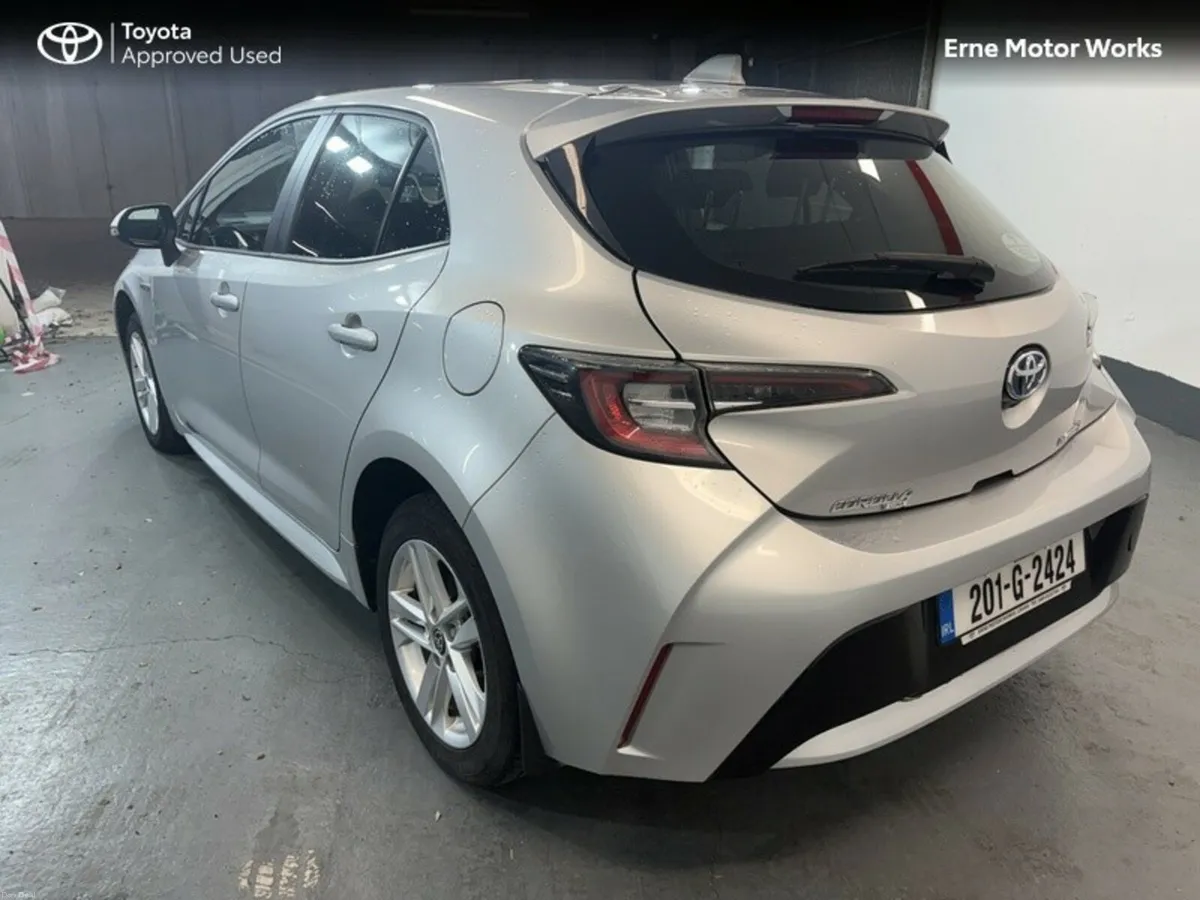 Toyota Corolla COROLLA HYBRID LUNA H/B - Image 3