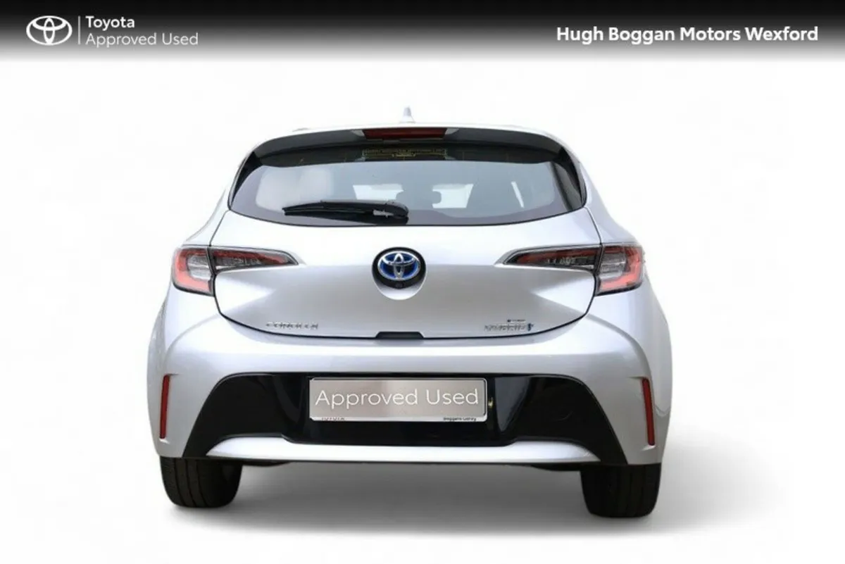 Toyota Corolla LUNA * FULL TOYOTA SERVICE HISTORY - Image 4