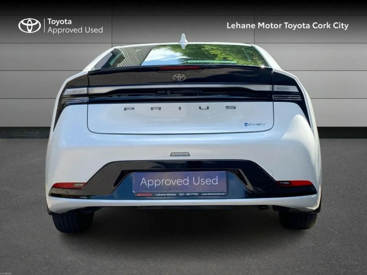 Toyota Prius - Image 4
