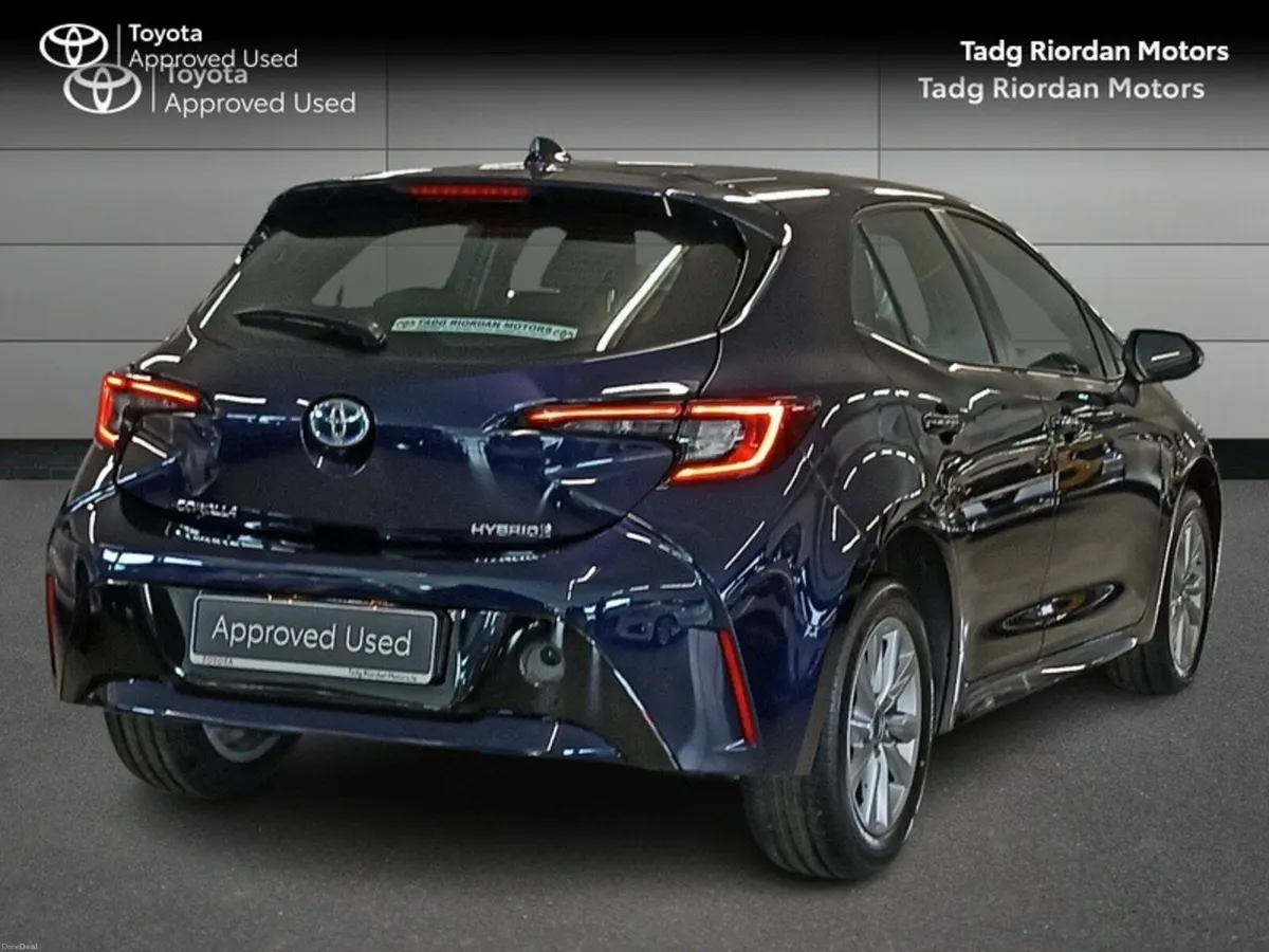 Toyota Corolla HYBRID LUNA H/B - Image 2