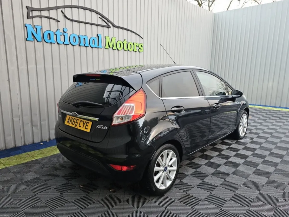 2015 Ford Fiesta TITANIUM 1.0 Petrol - Image 3
