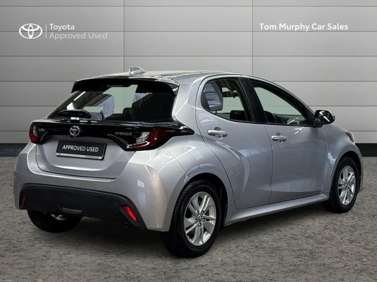 Toyota Yaris yaris hybrid luna - Image 2