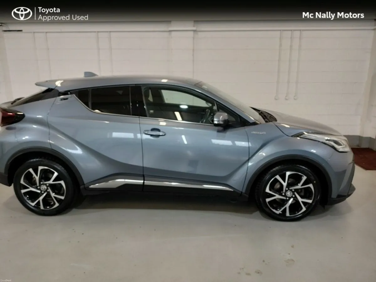 Toyota C-HR Hybrid Sport Auto - Image 4