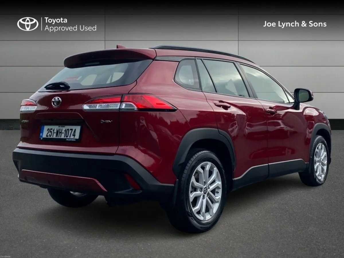 Toyota Corolla Cross COROLLA CROSS 1.8 LUNA - Image 2