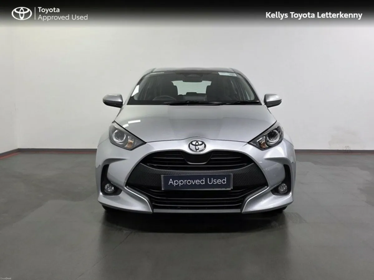 Toyota Yaris Yaris Hybrid 115 Luna #68 - Image 4