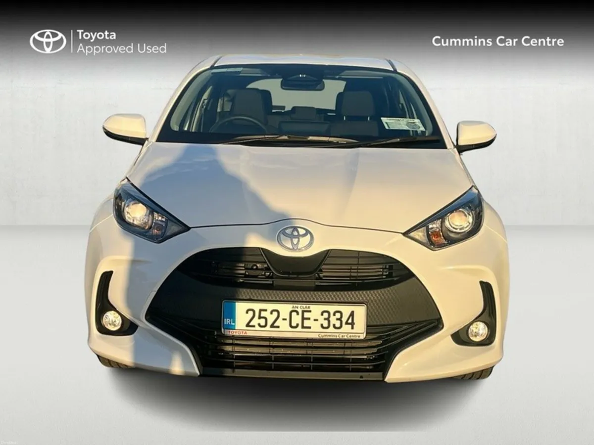 Toyota Yaris YARIS HYBRID 1.5 LUNA - Image 5