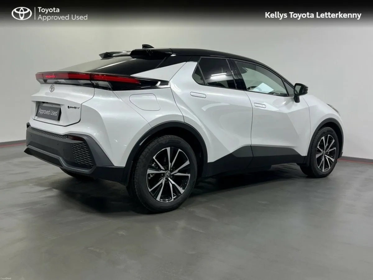 Toyota C-HR C-HR Sport Plus + Plug-In Hybrid PHEV - Image 2